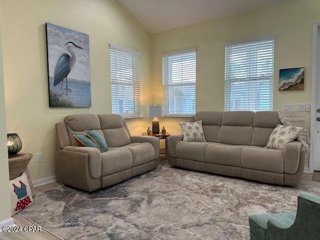 $2,950 | 8816 Attitude Avenue, Panama City Beach, FL 32413