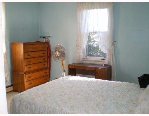 183 Fox Road Charleroi, PA 15022 - Photo 6 of 8 Gallery Image 6