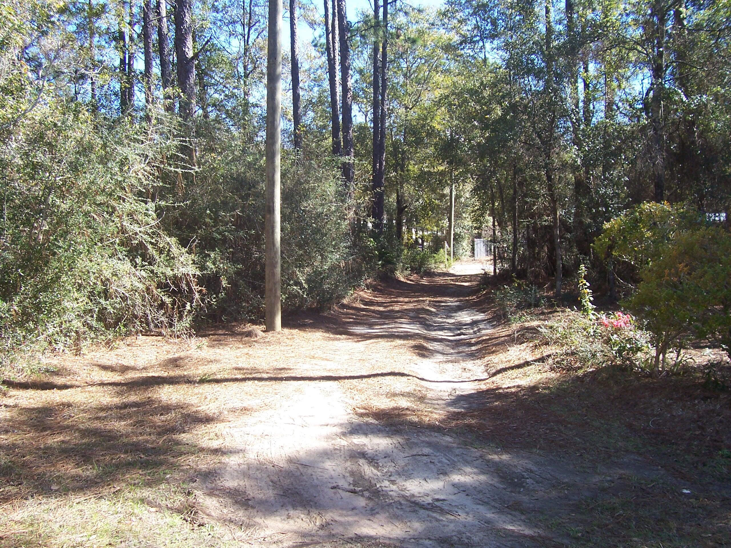 5139 Pine Berry Road Milton, FL 32583 - Photo 24 of 32 Gallery Image 24