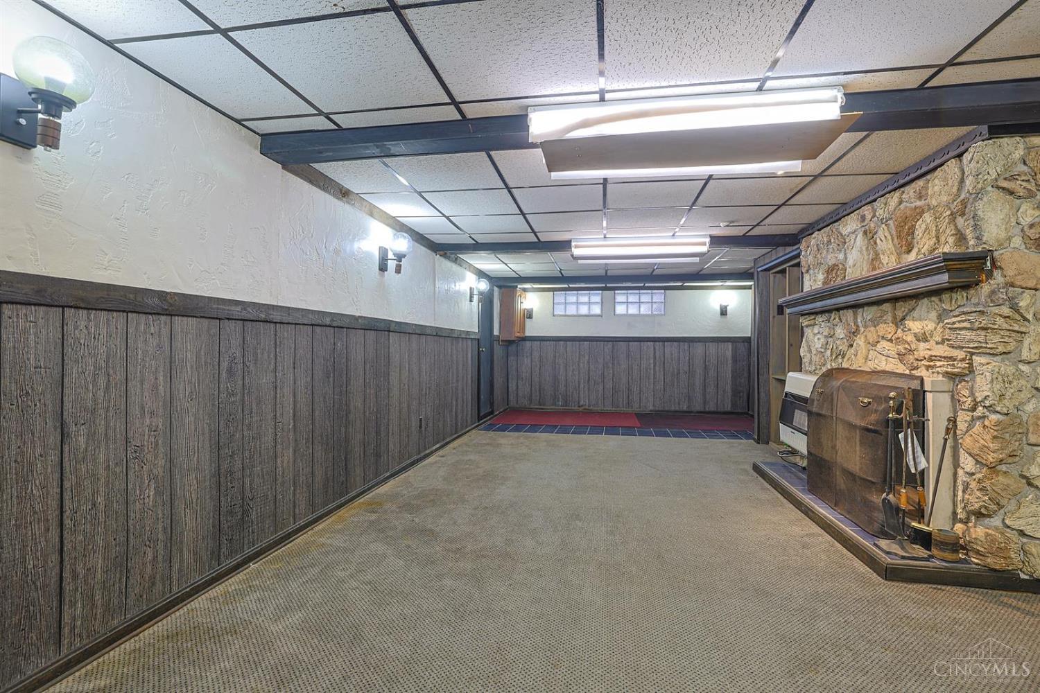 8877 Wuest Road Cincinnati, OH 45251 - Photo 36 of 64