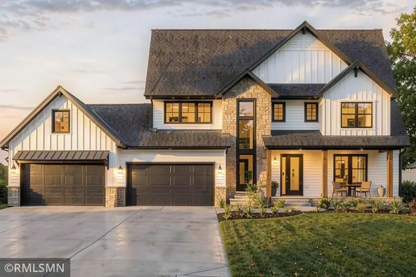 $2,000,000 | 7335 Keswick Court, Stillwater, MN 55082