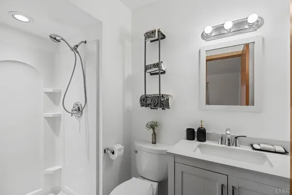 $379,900 | 294 Spring Garden Road, Monroe, VA 24574