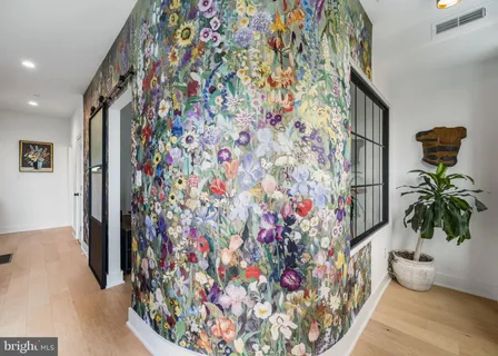 $1,099,000 | 175 West Oxford Street, Unit C1, Philadelphia, PA 19122