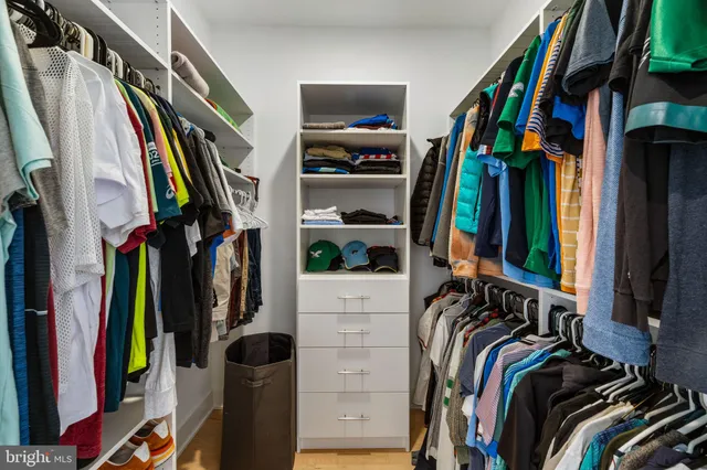 $1,099,000 | 175 West Oxford Street, Unit C1, Philadelphia, PA 19122