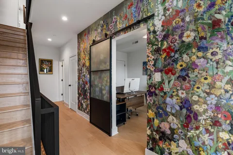 $1,099,000 | 175 West Oxford Street, Unit C1, Philadelphia, PA 19122