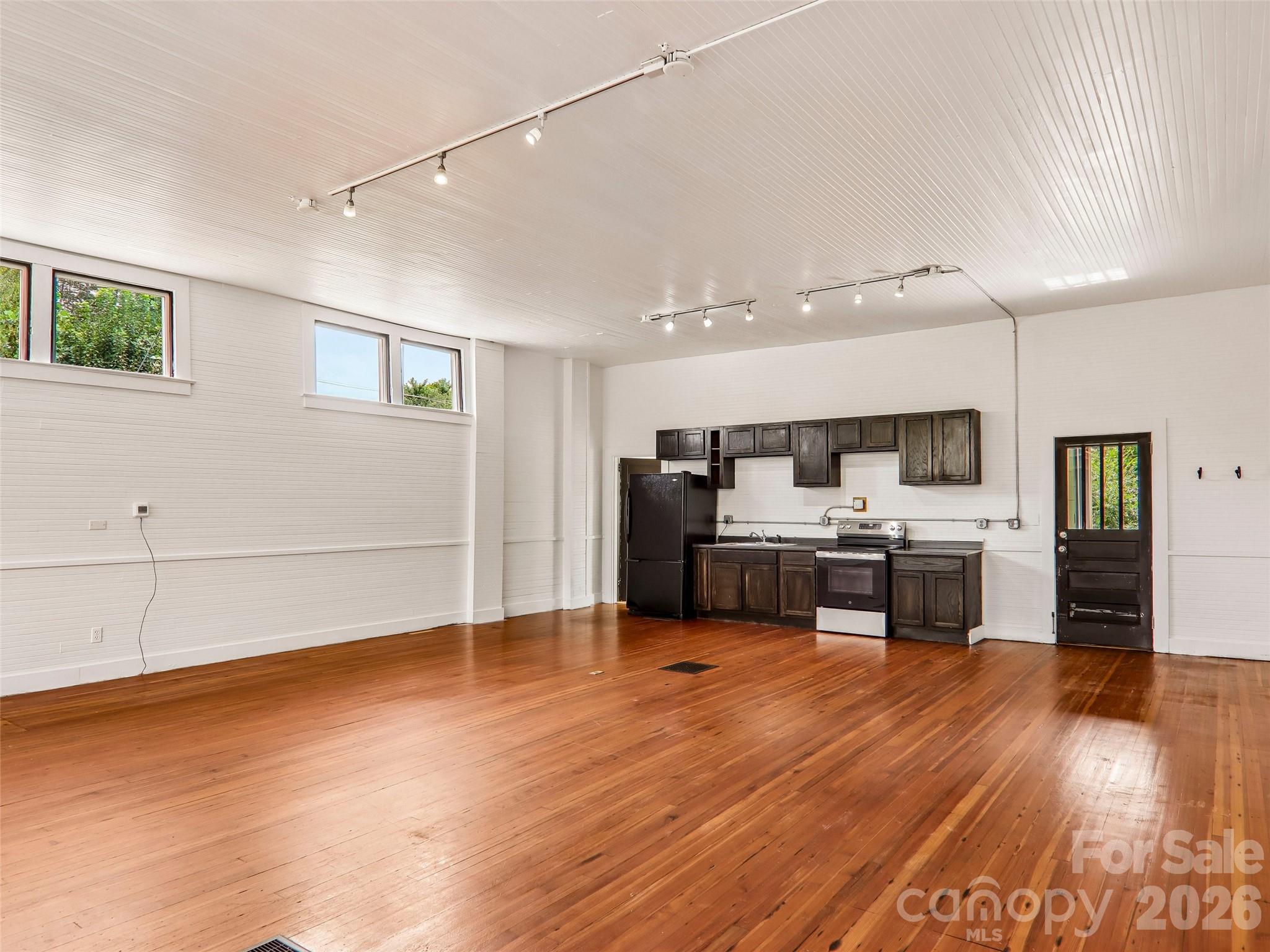 513 Fairview Road Asheville, NC 28803 - Photo 31 of 46 Gallery Image 31