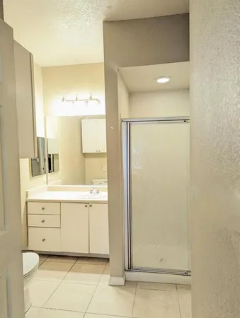 $1,500 | 911 North Orange Avenue, Unit 419, Orlando, FL 32801