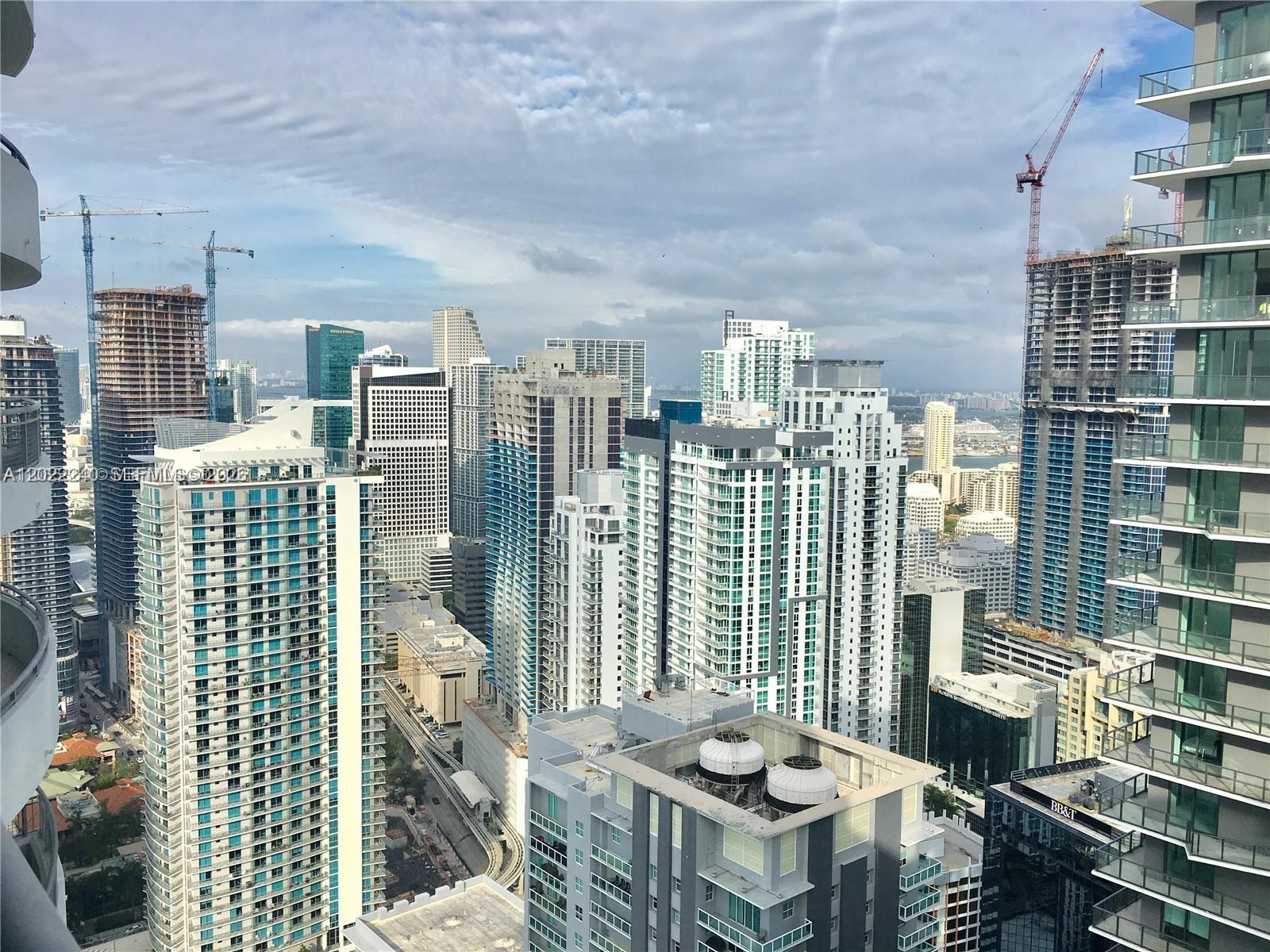 60 Southwest 13th Street, Unit 4612 Miami, FL 33130 - Photo 26 of 28