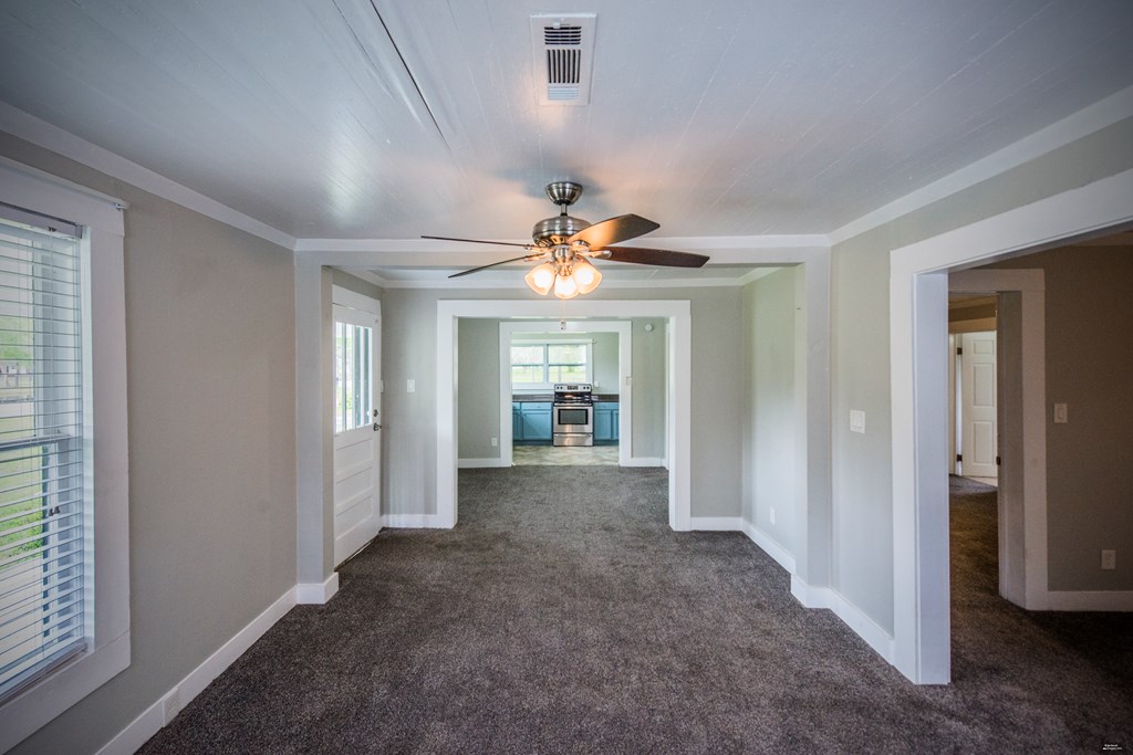 2143 Omussee Road Dothan, AL 36303 - Photo 7 of 39 Gallery Image 7