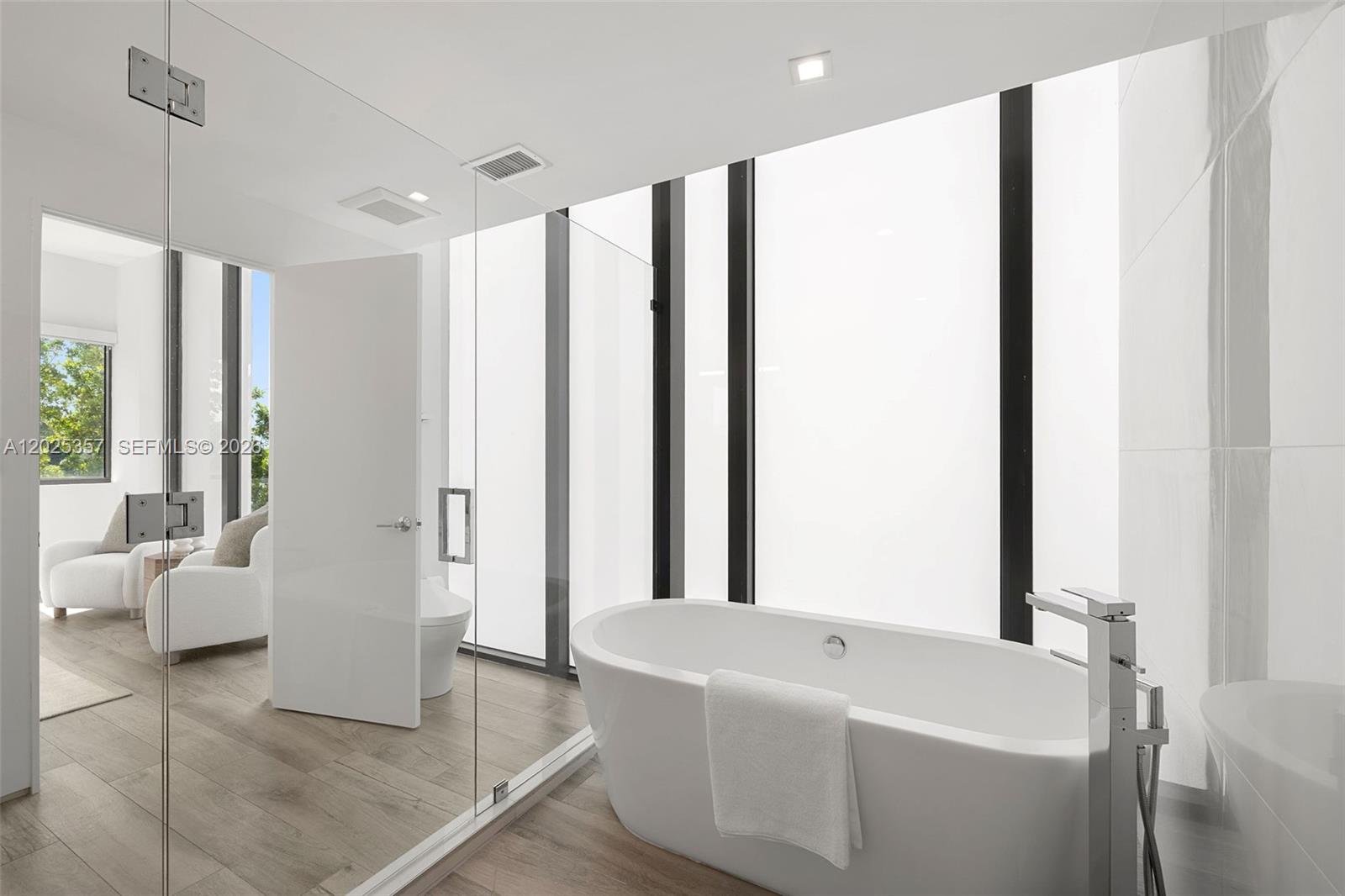 1525 Bay Road, Unit 1525 Miami Beach, FL 33139 - Photo 22 of 45