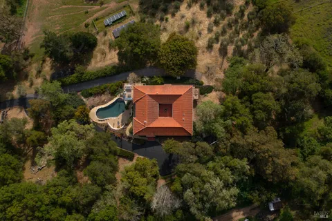 $1,650,000 | 1163 Mountain Pine Road, Cloverdale, CA 95425