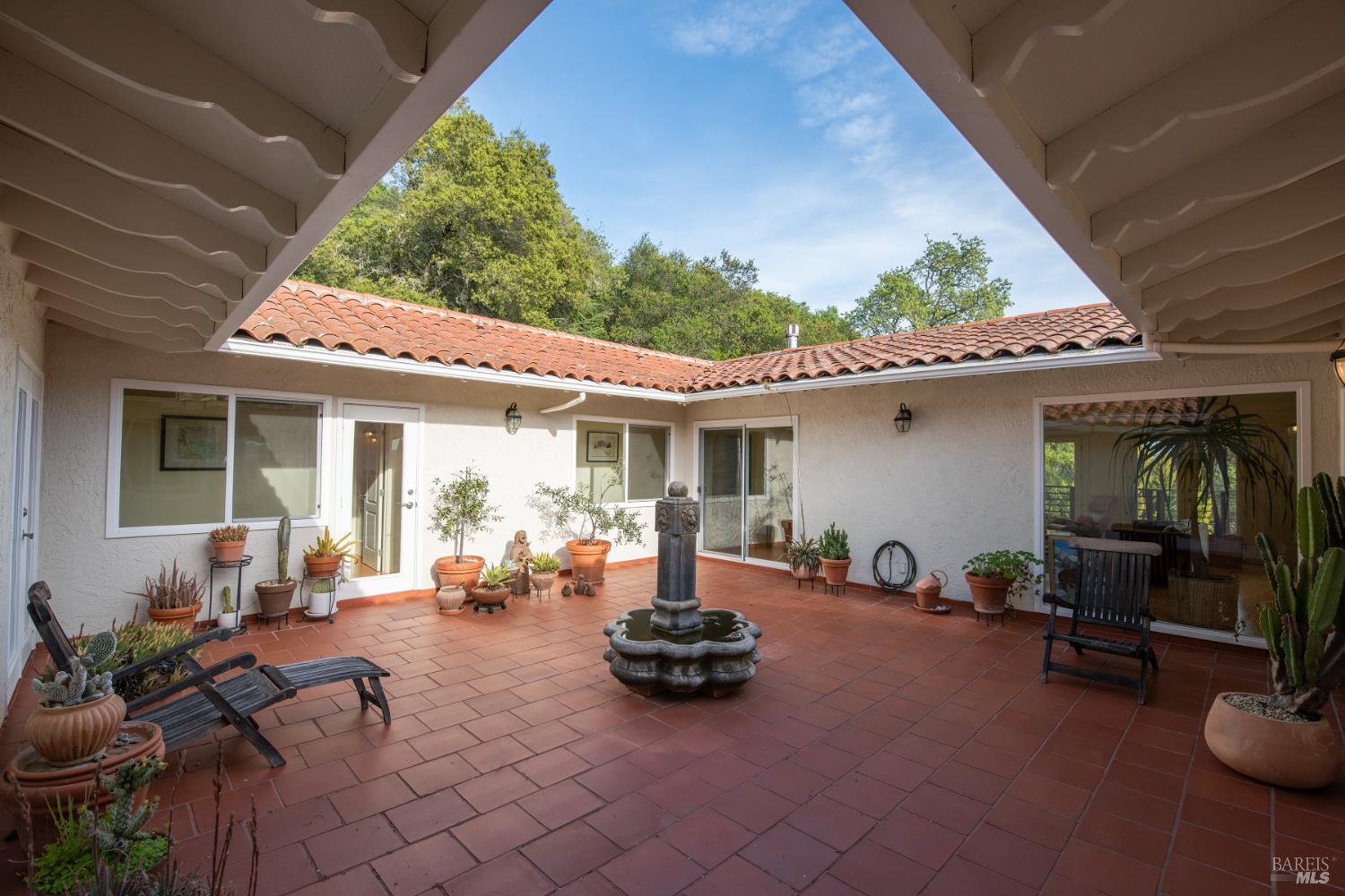 1163 Mountain Pine Road Cloverdale, CA 95425 - Photo 10 of 43