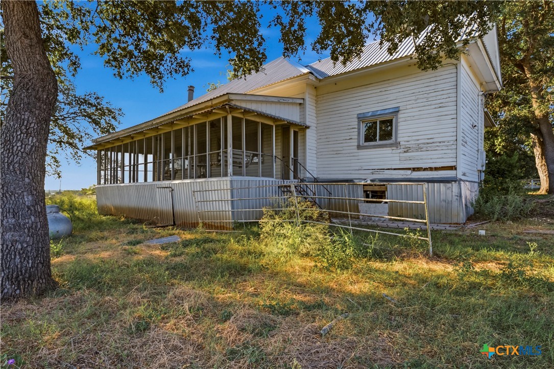 550 Beback Inn Road San Marcos, TX 78666 - Photo 11 of 11 Gallery Image 11