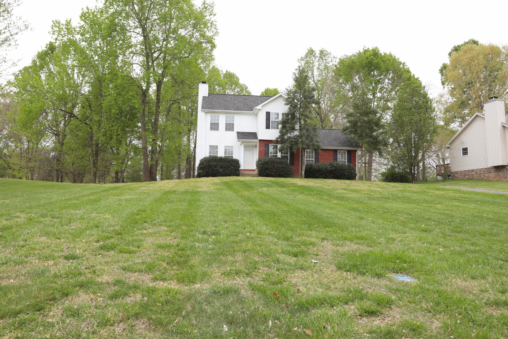 1031 Heatherwood Road Pleasant View, TN 37146 - Photo 3 of 26 Gallery Image 3