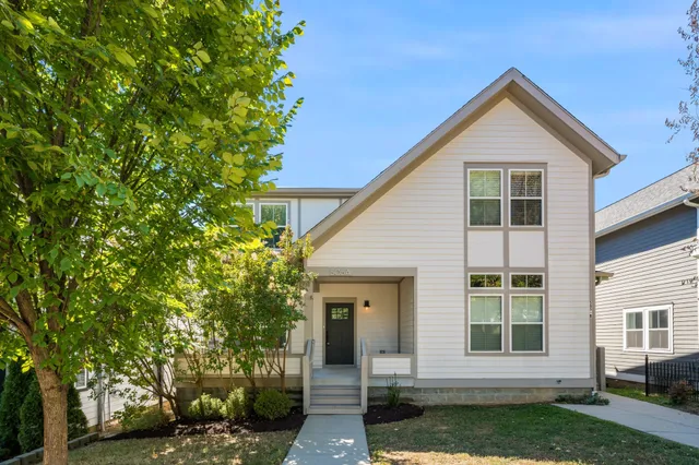 $3,700 | 505 A Moore Avenue, Nashville, TN 37203