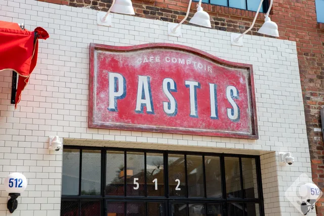 a sign that is on the wall