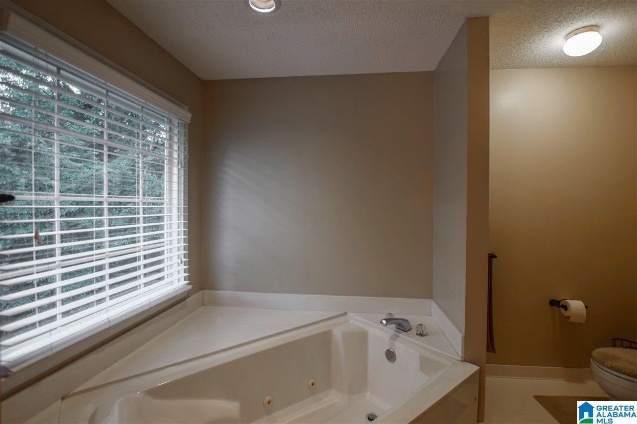 101 Mallard Pointe Drive Pelham, AL 35124 - Photo 19 of 37