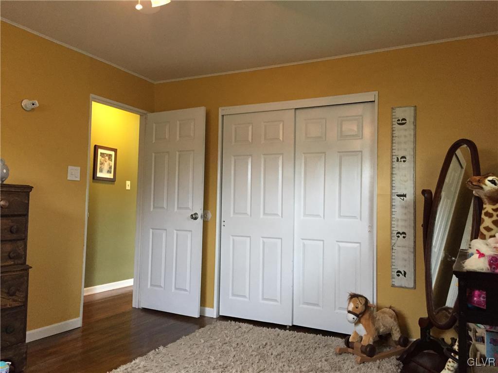2109 Aster Road Bethlehem, PA 18018 - Photo 11 of 23 Gallery Image 11