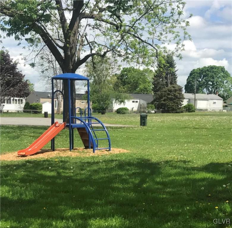 2109 Aster Road Bethlehem, PA 18018 - Photo 21 of 23 Community Park