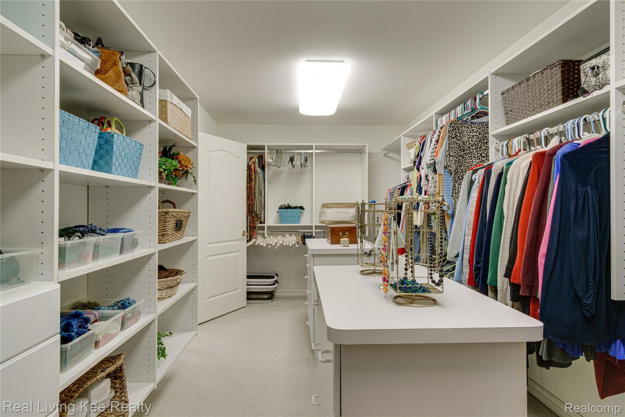 2766 Castlemartin Court Rochester, MI 48306 - Photo 63 of 76 Interiors (60 of 79).jpg