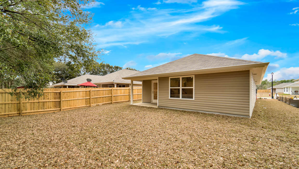 449 Earl Godwin Road Freeport, FL 32439 - Photo 14 of 37 Gallery Image 14