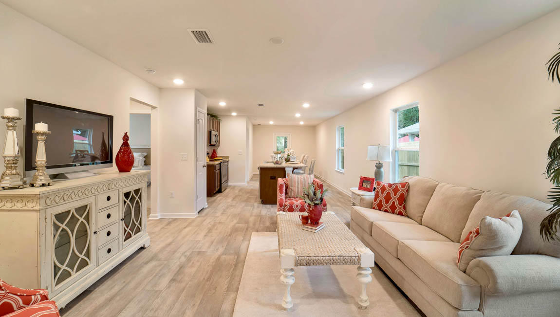 449 Earl Godwin Road Freeport, FL 32439 - Photo 4 of 37 Gallery Image 4