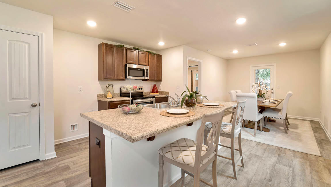 449 Earl Godwin Road Freeport, FL 32439 - Photo 5 of 37 Gallery Image 5