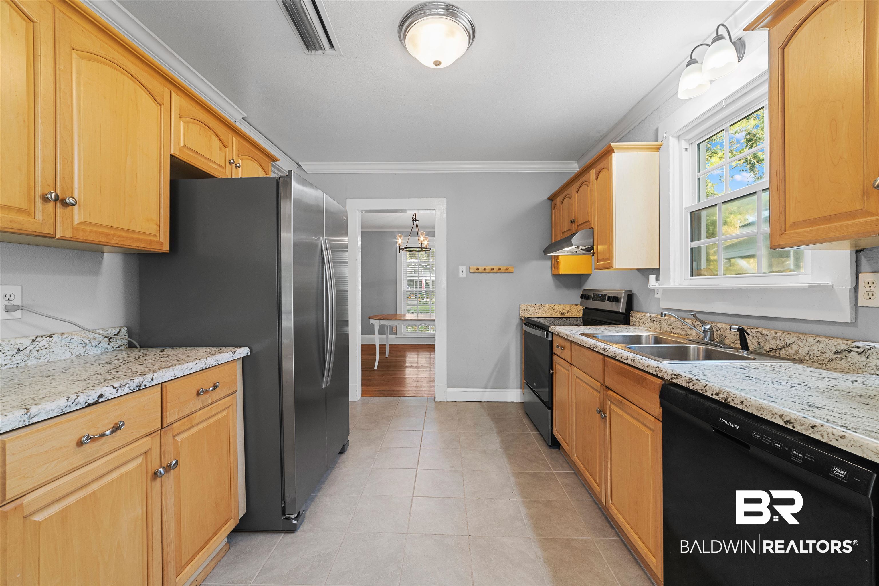 6 Kirby Street Mobile, AL 36607 - Photo 25 of 38