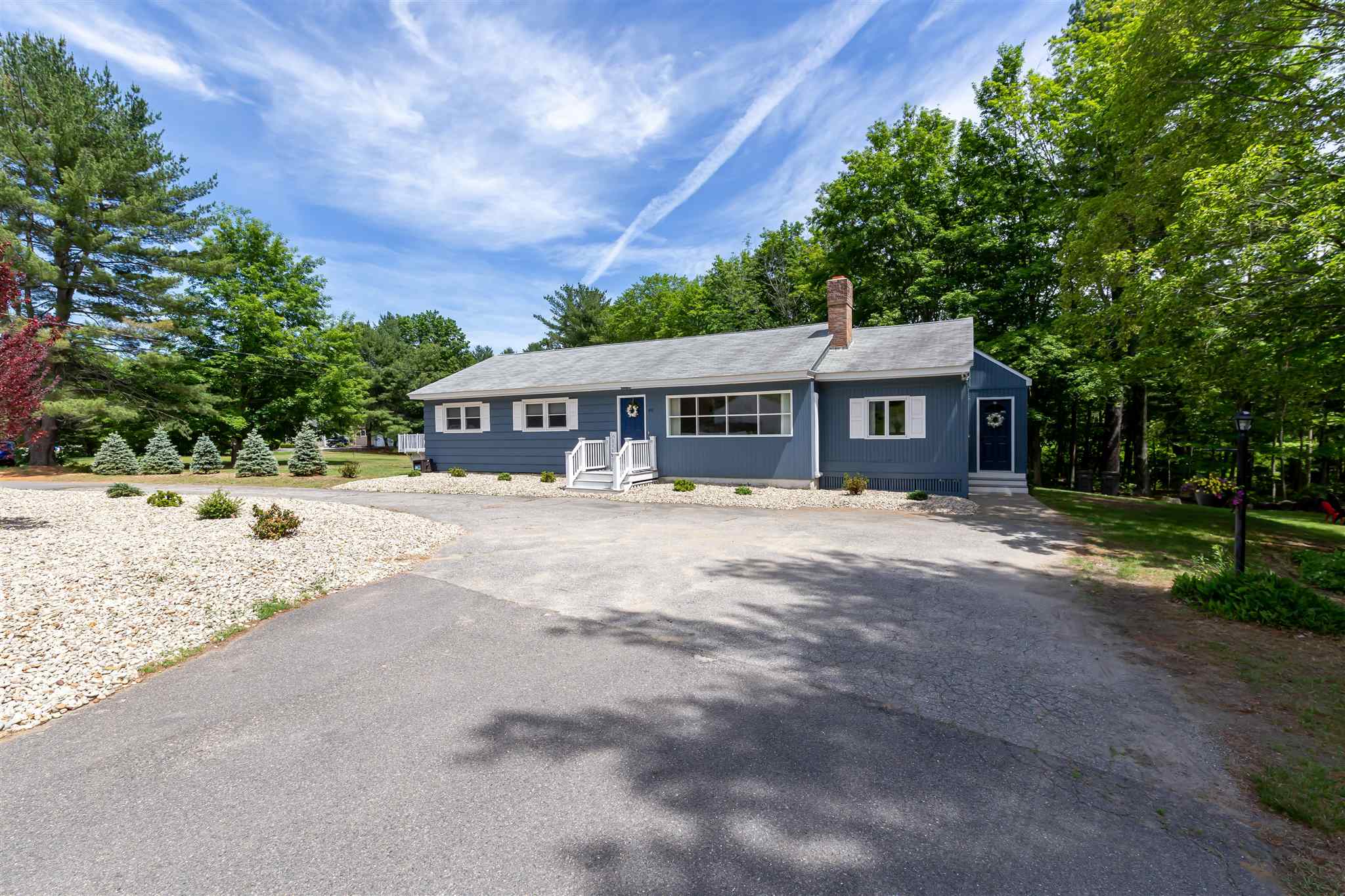 69 Lowell Road Windham, NH 03087 - Photo 1 of 31