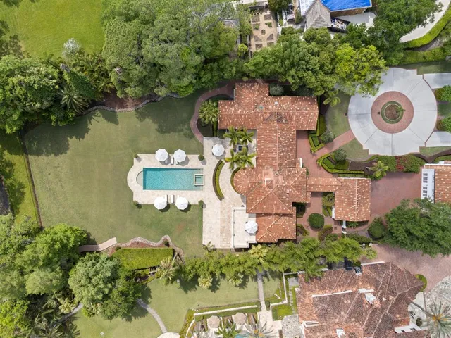 $10,950,000 | 1640 East Adams Drive, Maitland, FL 32751