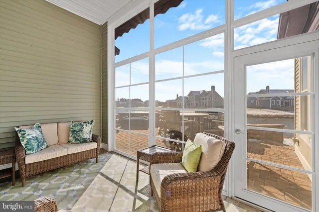 $800,000 | 32150 Ivory Gull Way, Millsboro, DE 19966