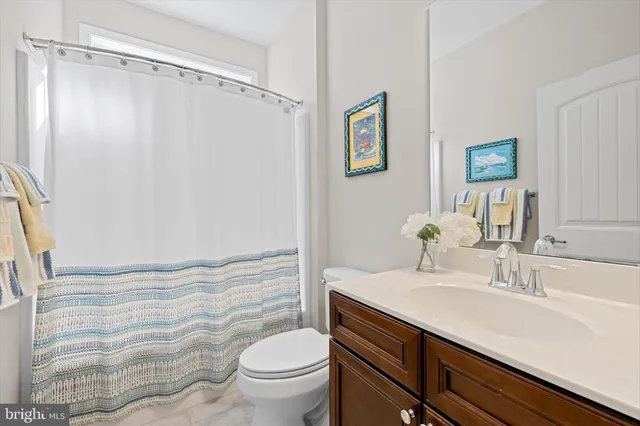 $800,000 | 32150 Ivory Gull Way, Millsboro, DE 19966