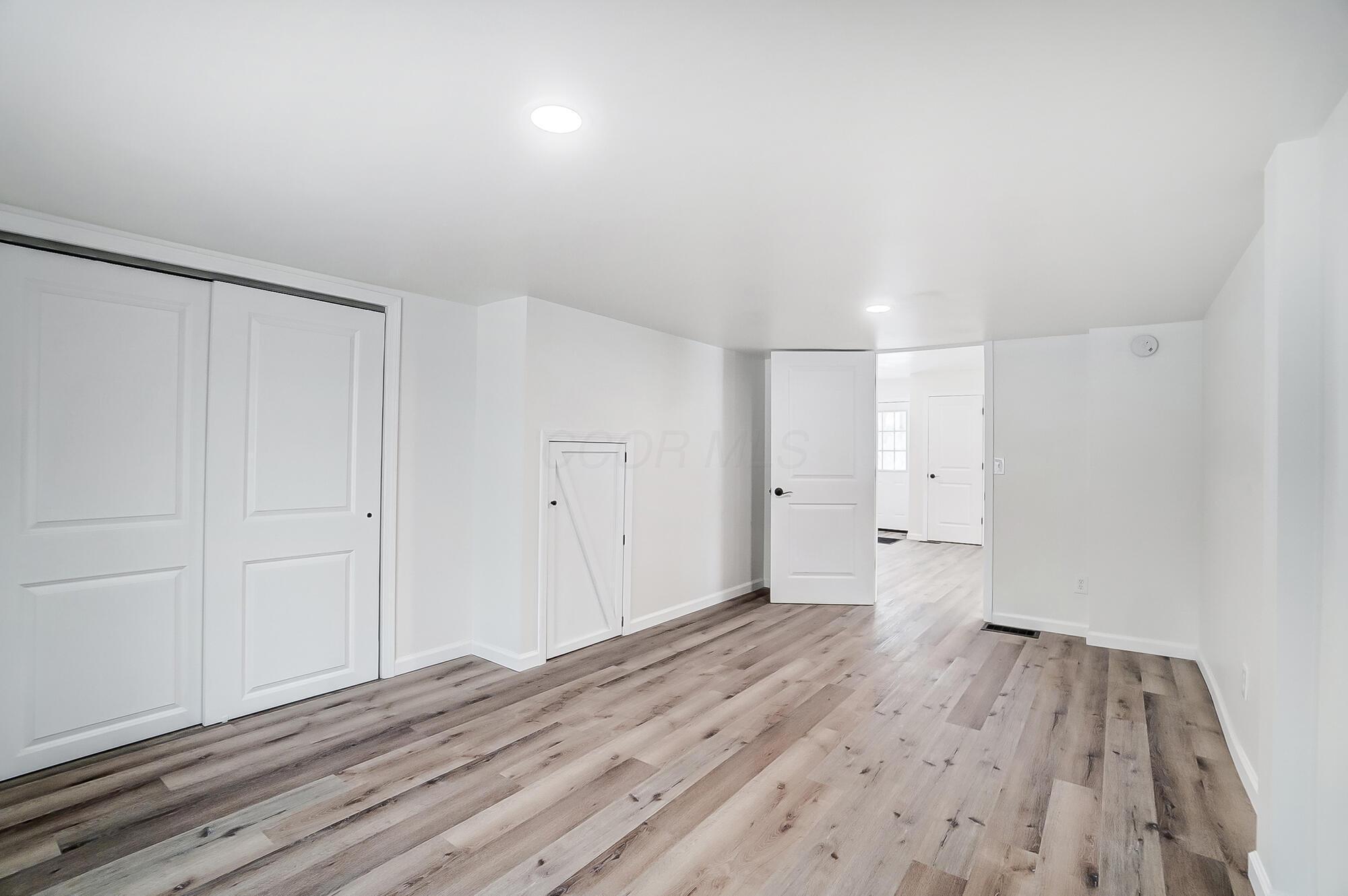 1896 Dyer Road Grove City, OH 43123 - Photo 22 of 51