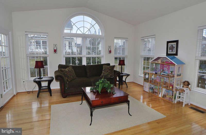 24774 Prairie Grass Drive Stone Ridge, VA 20105 - Photo 13 of 28 Interior (General)