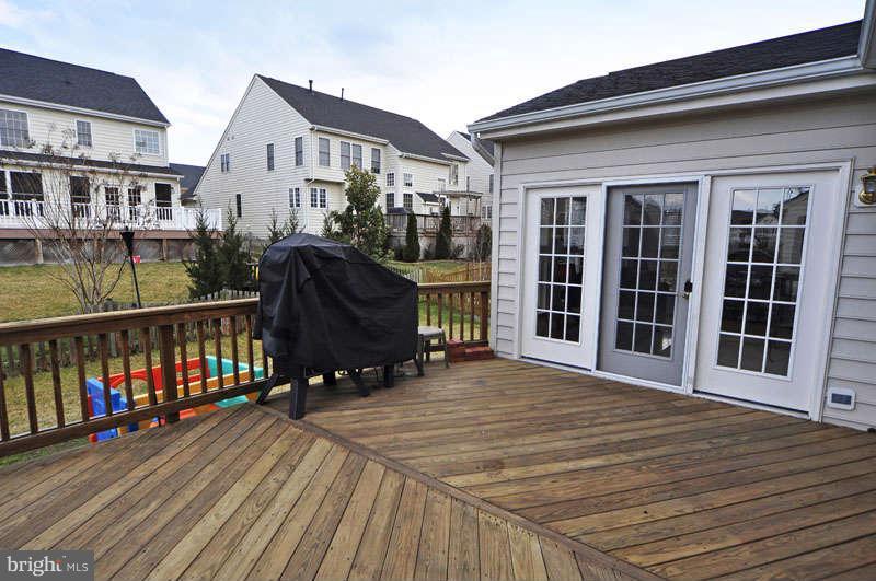 24774 Prairie Grass Drive Stone Ridge, VA 20105 - Photo 25 of 28 Exterior (Rear)