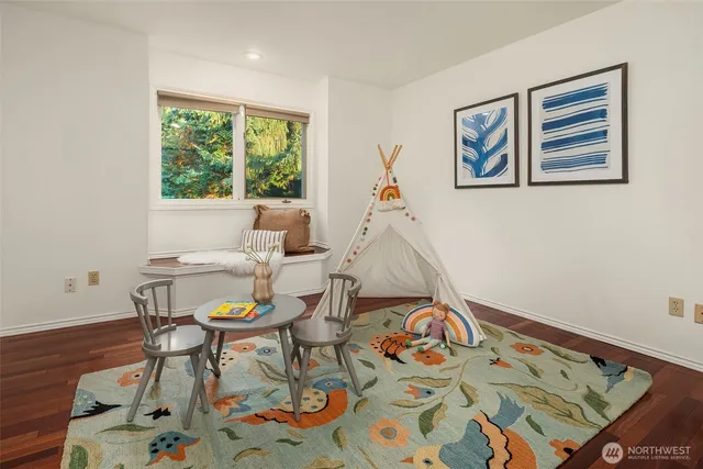 $2,137,375 | 16707 Northeast 124th Street, Redmond, WA 98052