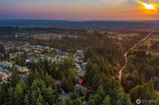 $2,137,375 | 16707 Northeast 124th Street, Redmond, WA 98052