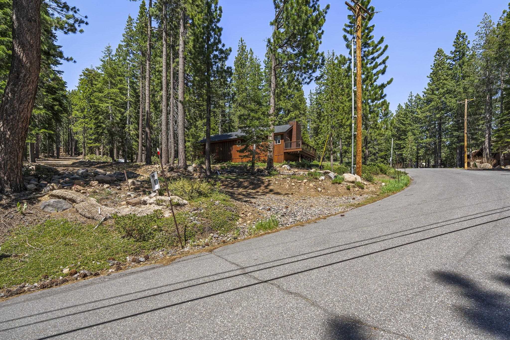 11483 Chamonix Road Truckee, CA 96161 - Photo 1 of 28