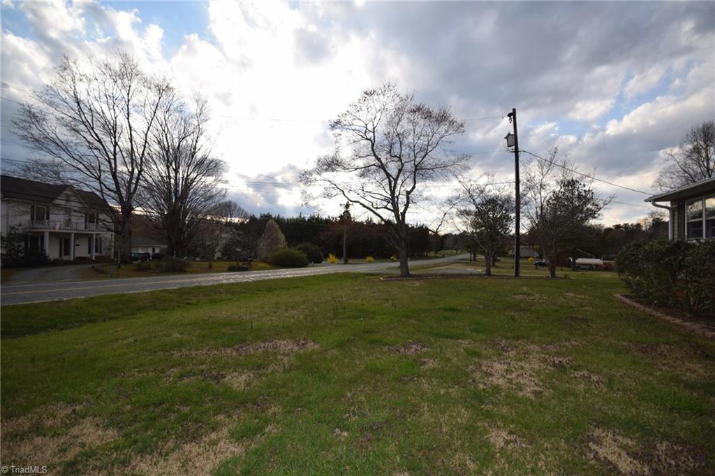 3327 Osceola Road Elon, NC 27244 - Photo 5 of 18 Gallery Image 5