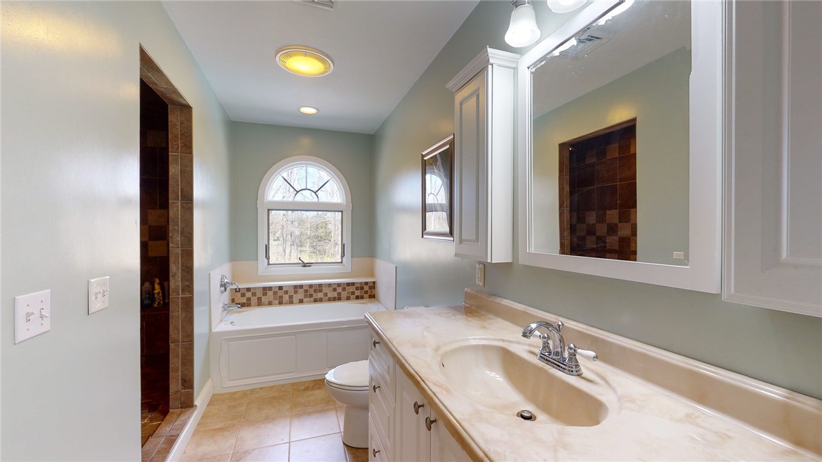 190 Collins Road Hopkinton, RI 02804 - Photo 22 of 46 Gallery Image 22