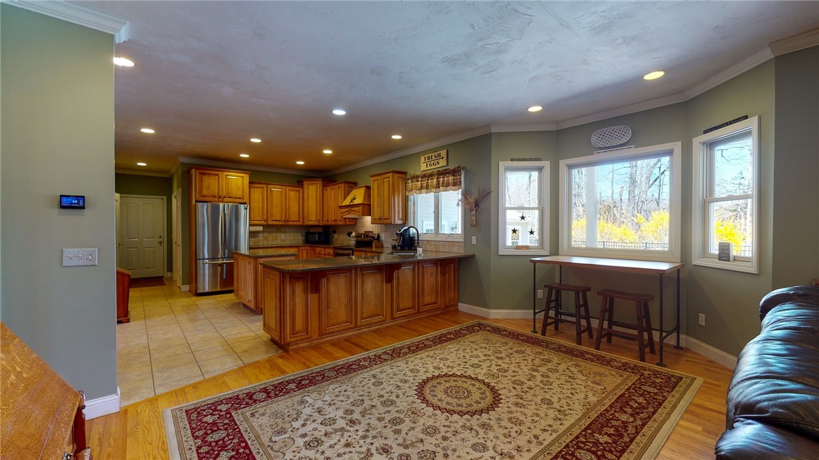 190 Collins Road Hopkinton, RI 02804 - Photo 9 of 46 Gallery Image 9