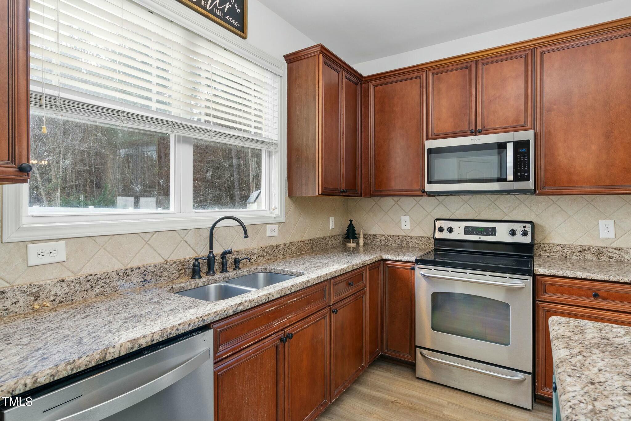 3805 Hamlin Court Raleigh, NC 27616 - Photo 34 of 61 tempImageji0gaR