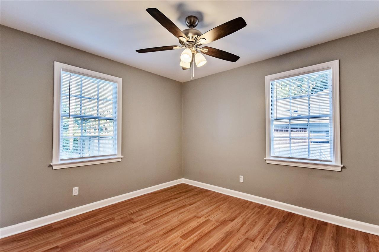 946 Ivy Road Memphis, TN 38117 - Photo 12 of 21