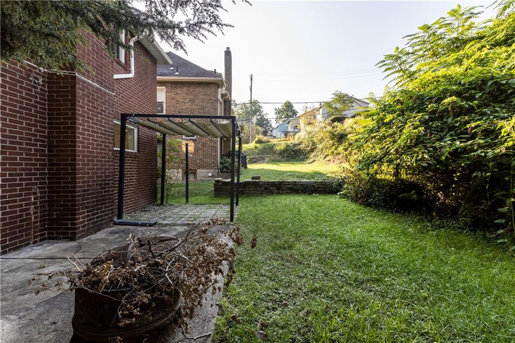 4045 Brighton Road Pittsburgh, PA 15212 - Photo 24 of 25 Gallery Image 24