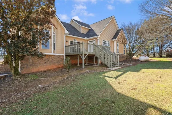 $709,900 | 220 McKenzie Bridge Road, Carrollton, GA 30117