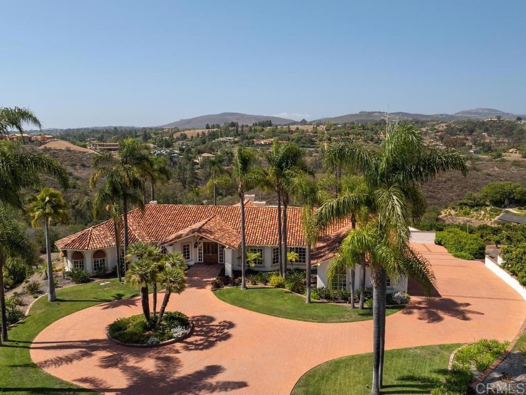 18246 Via Ascenso Rancho Santa Fe, CA 92091 - Photo 13 of 59