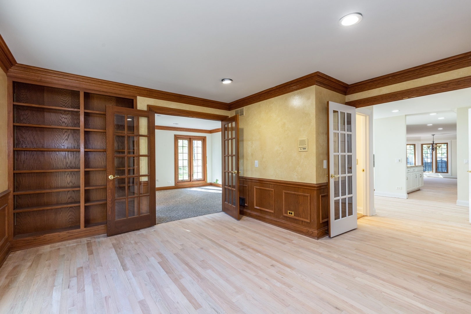 311 South Basswood Road Lake Forest, IL 60045 - Photo 12 of 21