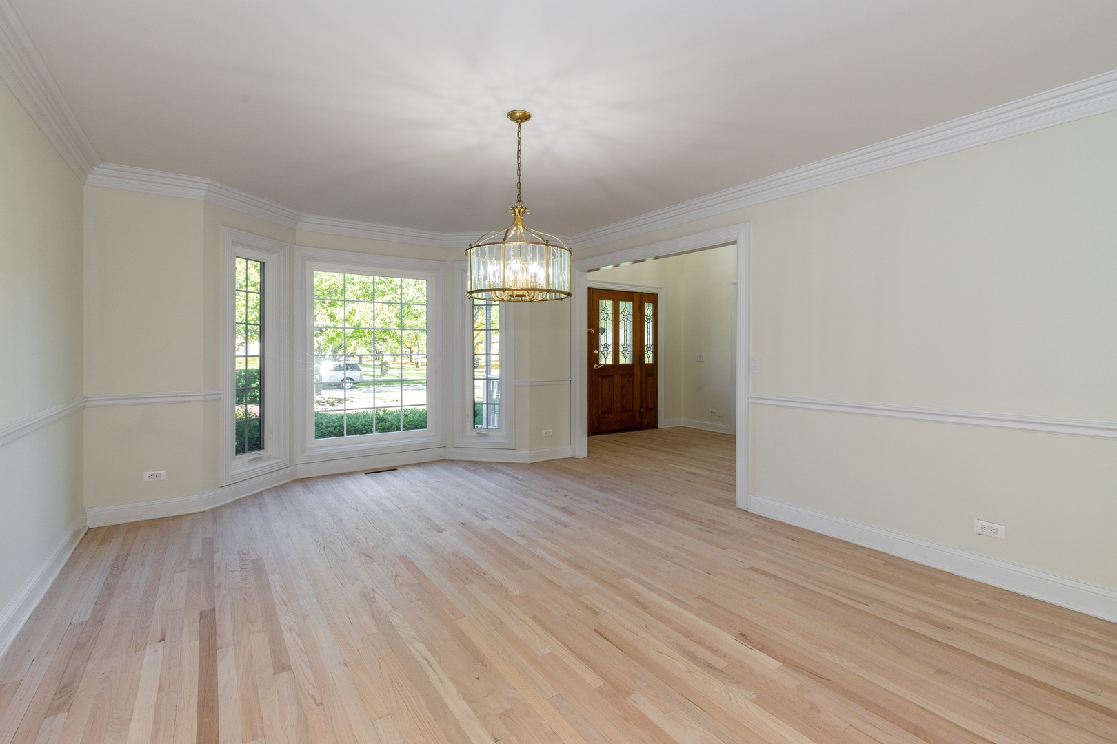 311 South Basswood Road Lake Forest, IL 60045 - Photo 4 of 21