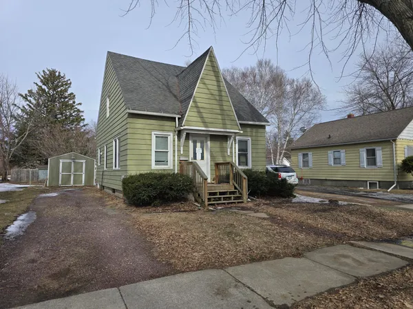 $62,000 | 117 East 11th Street, Fairmont, MN 56031