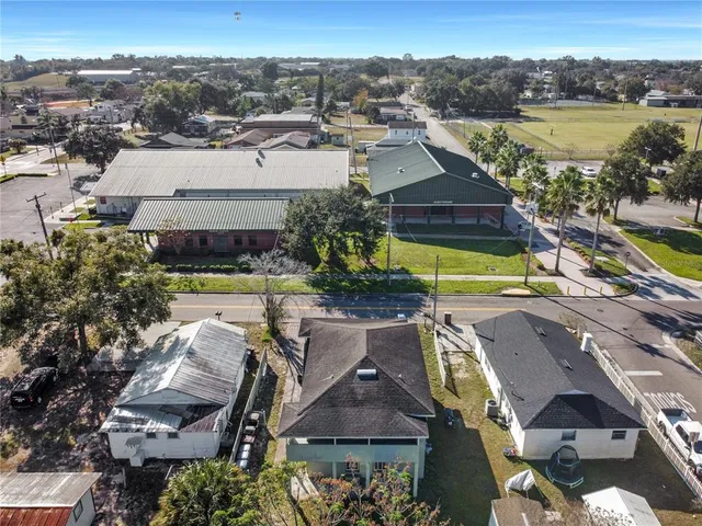 $975 | 1002 Avenue East, Unit 4, Haines City, FL 33844